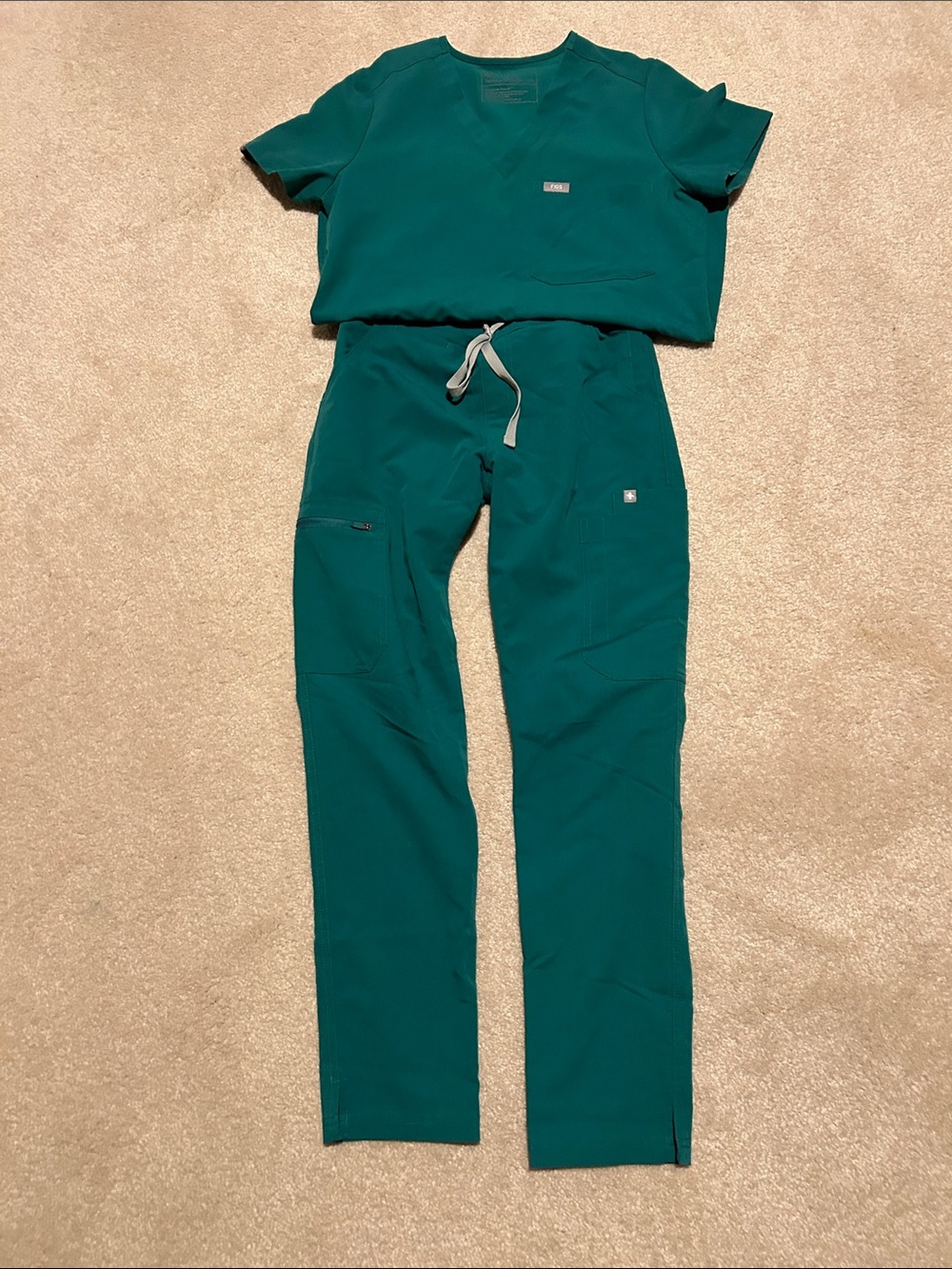 Figs Women Hunter Green Bundle